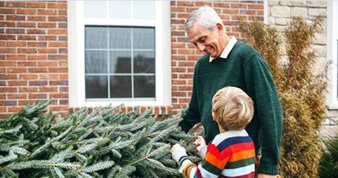 Pour aider financièrement leurs enfants, certains parents lèguent une part d’héritage de leur vivant